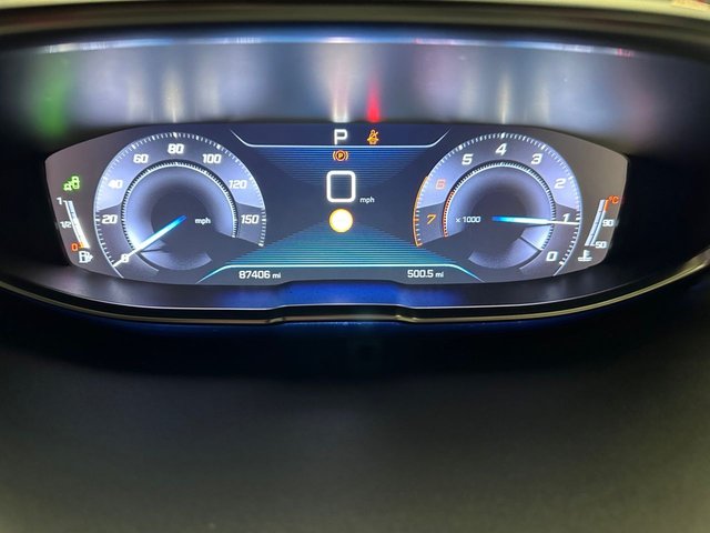 2019 PEUGEOT 5008 - Photo 4