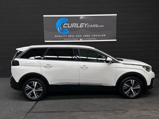 2019 PEUGEOT 5008 - Photo 11