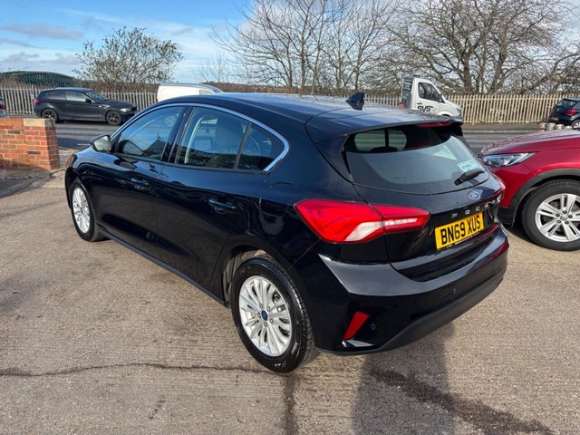 2019 FORD FOCUS 1.5 EcoBlue Titanium Euro 6 (s/s) 5dr - Photo 10