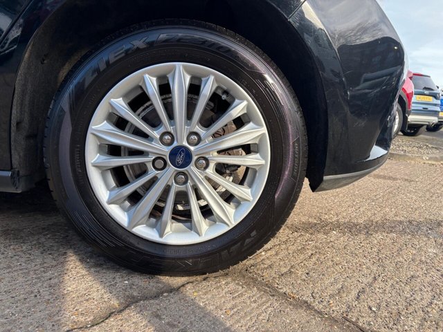 2019 FORD FOCUS 1.5 EcoBlue Titanium Euro 6 (s/s) 5dr - Photo 5