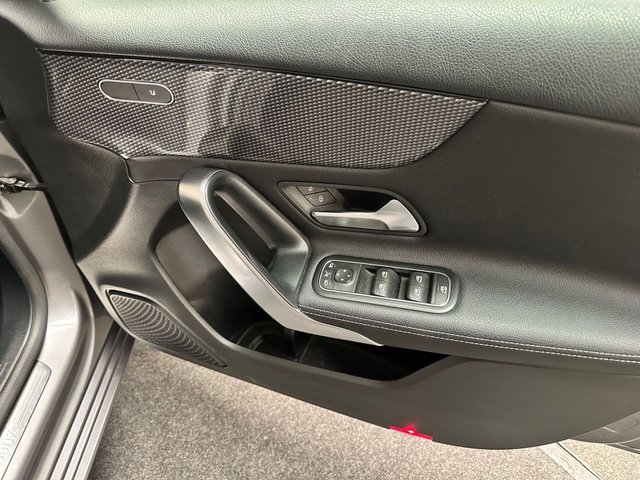 2018 Mercedes-Benz A-CLASS - Photo 3