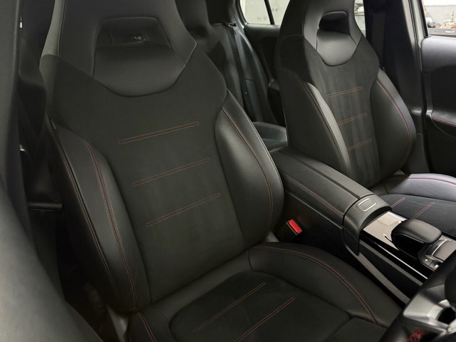 2020 MERCEDES-BENZ A-CLASS 1.3 A200 AMG Line Hatchback 5dr Petrol 7G-DCT Euro 6 (s/s) (163 ps) - Photo 12