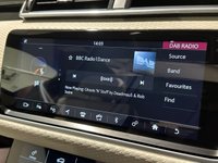USED 2019 68 LAND ROVER RANGE ROVER VELAR 2.0 D180 R-Dynamic SE SUV 5dr Diesel Auto 4WD Euro 6 (s/s) (180 ps) 