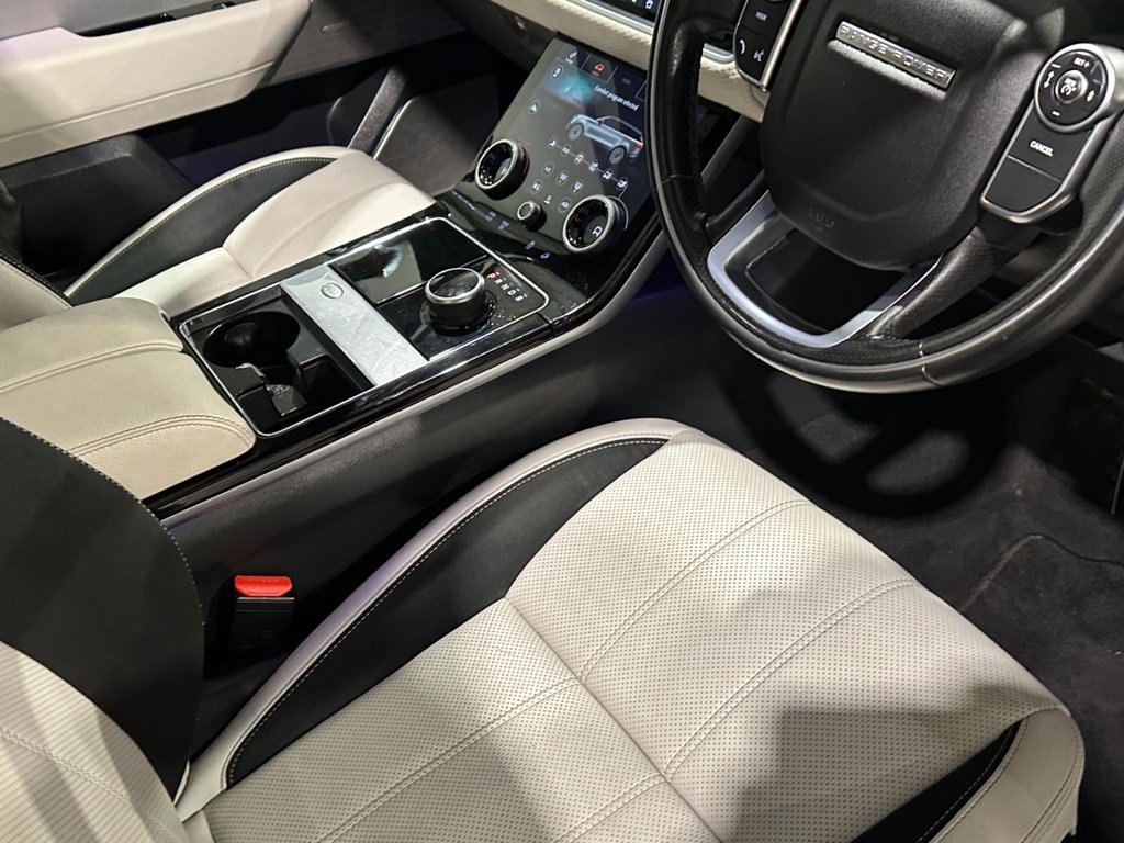 USED 2019 68 LAND ROVER RANGE ROVER VELAR 2.0 D180 R-Dynamic SE SUV 5dr Diesel Auto 4WD Euro 6 (s/s) (180 ps) 