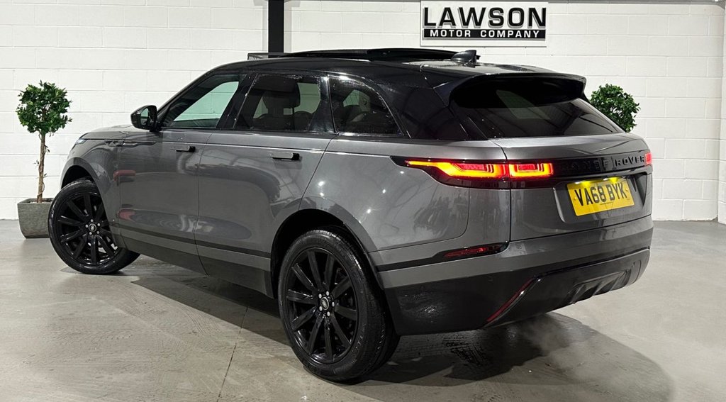 USED 2019 68 LAND ROVER RANGE ROVER VELAR 2.0 D180 R-Dynamic SE SUV 5dr Diesel Auto 4WD Euro 6 (s/s) (180 ps) 