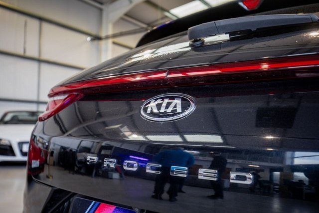 2019 Kia Proceed 1.6L Gt-Line 5dr - Photo 11