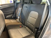 USED 2021 21 HYUNDAI TUCSON 1.6 CRDi MHEV SE Nav SUV 5dr Diesel Hybrid DCT Euro 6 (s/s) (136 ps)+2 KEYS+CLIMATE+PARK CONTROL+DIGITAL DASH+ALLOYS+BLUETOOTH+MEDIA+NAV+ALLOYS+USB+AUX+DAB+CLIMATE+ 2 KEYS+CLIMATE+PARK CONTROL+DIGITAL DASH+ALLOYS+BLUETOOTH+MEDIA+NAV+ALLOYS+USB+AUX+DAB+CLIMATE+CRUISE+HPI CLEAR