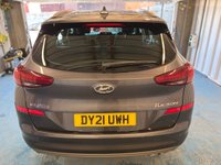 USED 2021 21 HYUNDAI TUCSON 1.6 CRDi MHEV SE Nav SUV 5dr Diesel Hybrid DCT Euro 6 (s/s) (136 ps)+2 KEYS+CLIMATE+PARK CONTROL+DIGITAL DASH+ALLOYS+BLUETOOTH+MEDIA+NAV+ALLOYS+USB+AUX+DAB+CLIMATE+ 2 KEYS+CLIMATE+PARK CONTROL+DIGITAL DASH+ALLOYS+BLUETOOTH+MEDIA+NAV+ALLOYS+USB+AUX+DAB+CLIMATE+CRUISE+HPI CLEAR