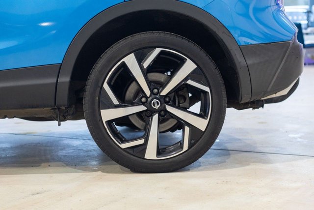 2017 Nissan Qashqai 1.6L Tekna 5dr - Photo 6