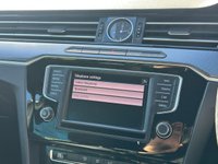 USED 2017 66 VOLKSWAGEN PASSAT 2.0 TDI BlueMotion Tech R-Line Saloon 4dr Diesel Manual Euro 6 (s/s) (150 ps) LOW MILES+LETHER+NAV+PAN ROOF+
