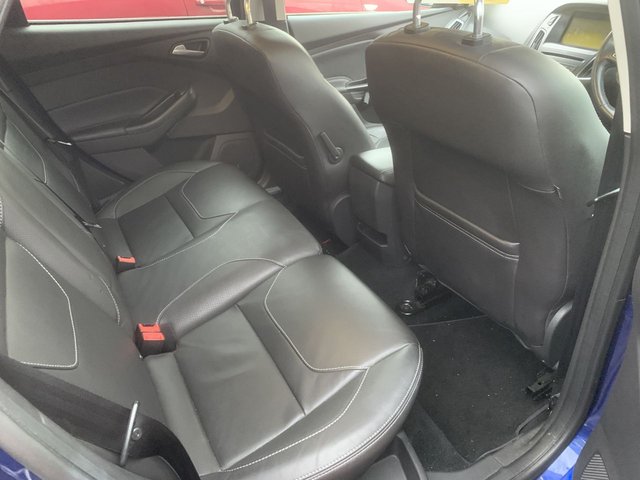 2015 FORD FOCUS 2.0 TDCi Titanium X Hatchback 5dr Diesel Manual Euro 6 (s/s) (150 ps) - Photo 8