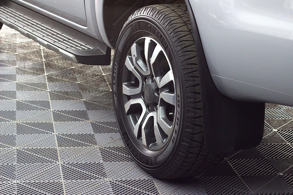 USED 2020 70 FORD RANGER 3.2 TDCi Wildtrak Auto 4WD Euro 6 (s/s) 4dr ALLOYS|HARDTOP CANOPY
