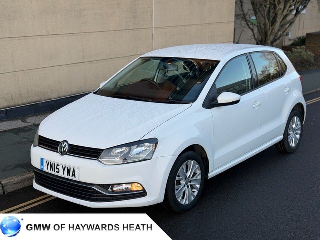 2015 VOLKSWAGEN POLO - Photo 2