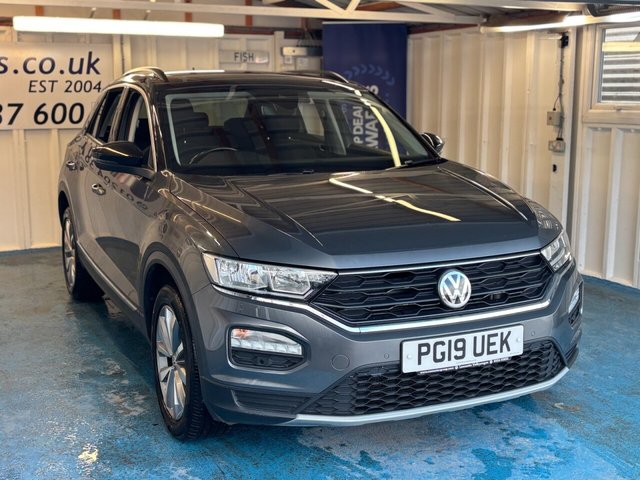 2019 Volkswagen T-Roc 1.5L Design 5dr - Photo 8