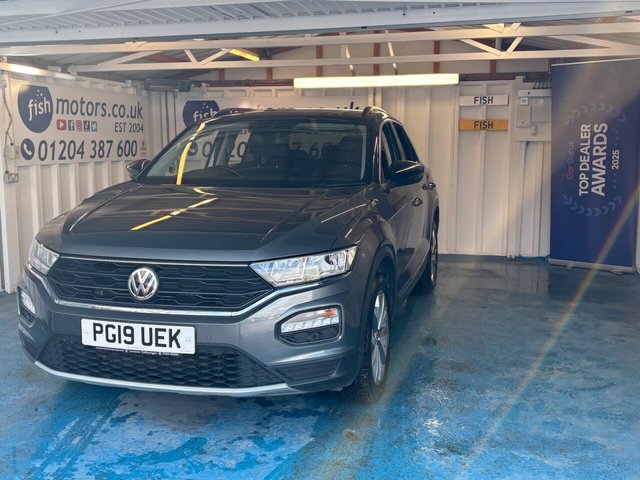 2019 Volkswagen T-Roc 1.5L Design 5dr - Photo 6