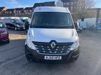 USED 2018 68 RENAULT MASTER 2.3 dCi 33 Business FWD MWB Medium Roof Euro 6 5dr Rear ramp. S/H, rev camera,NAV