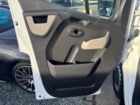 USED 2018 68 RENAULT MASTER 2.3 dCi 33 Business FWD MWB Medium Roof Euro 6 5dr Rear ramp. S/H, rev camera,NAV