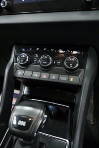 USED 2019 19 SKODA KAROQ 1.5 TSI ACT SE L DSG Euro 6 (s/s) 5dr Black Leather, Sat Nav