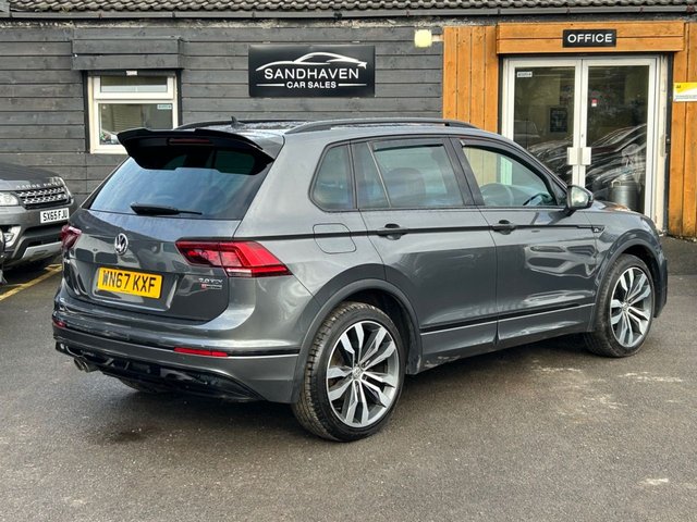 2017 Volkswagen Tiguan 2L R-Line 5dr - Photo 5
