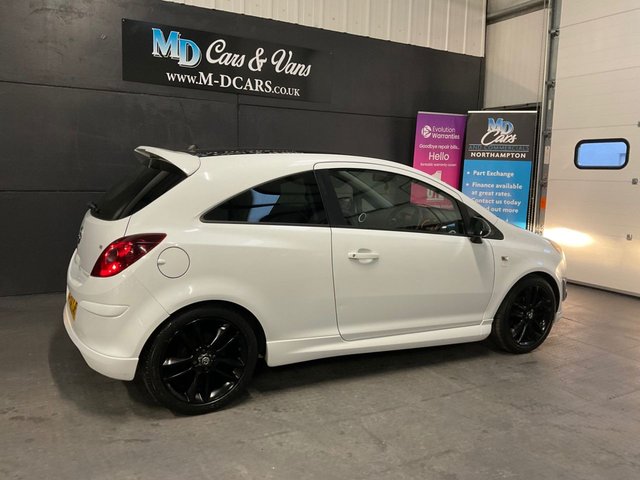 2013 VAUXHALL CORSA 1.2 16V Limited Edition Hatchback 3dr Petrol Manual Euro 5 (85 ps) - Photo 6