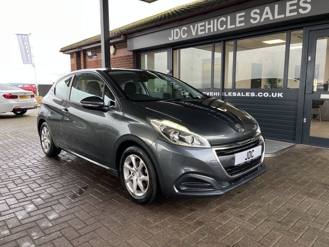 2016 PEUGEOT 208 2016 1.2 PureTech Active Hatchback 3dr Petrol Manual Euro 6 (82 ps) - Photo 6