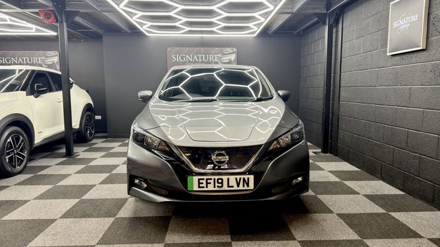 2019 NISSAN LEAF 40kWh N-Connecta Hatchback 5dr Electric Auto (150 ps) - Photo 3