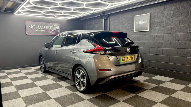 2019 NISSAN LEAF 40kWh N-Connecta Hatchback 5dr Electric Auto (150 ps) - Photo 9