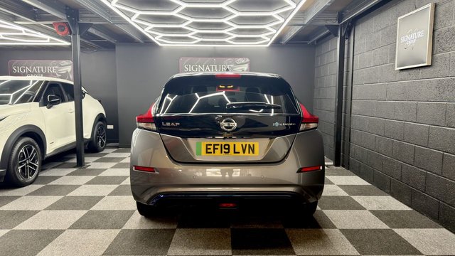 2019 NISSAN LEAF 40kWh N-Connecta Hatchback 5dr Electric Auto (150 ps) - Photo 10