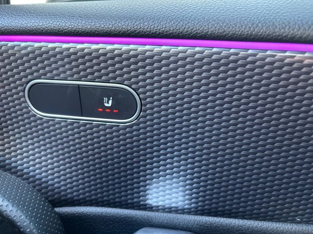 2019 MERCEDES-BENZ A-CLASS 1.5 A180d Sport (Premium) Hatchback 5dr Diesel 7G-DCT Euro 6 (s/s) (116 ps) - Photo 2