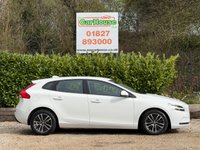USED 2017 17 VOLVO V40 2.0 D2 Momentum Hatchback 5dr Diesel Manual Euro 6 (s/s)  DAB, Climate, Bluetooth