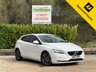 USED 2017 17 VOLVO V40 2.0 D2 Momentum Hatchback 5dr Diesel Manual Euro 6 (s/s)  DAB, Climate, Bluetooth