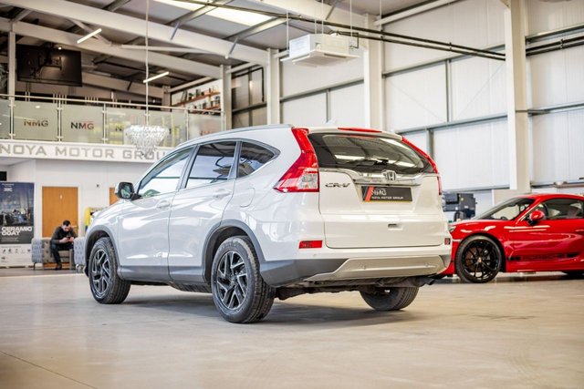 2016 Honda CR-V 2L SE Plus 5dr - Photo 4