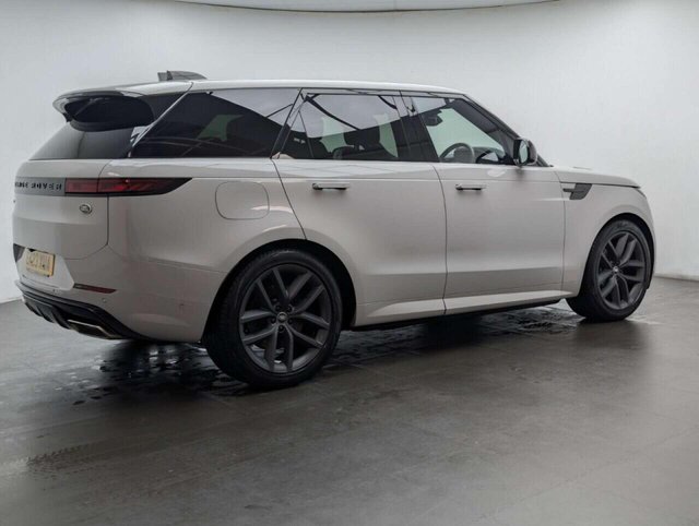 USED 2023 23 LAND ROVER RANGE ROVER SPORT 3.0 P440e 38.2kWh Dynamic SE SUV 5dr Petrol Plug-in Hybrid Auto 4WD Euro 6 (s/s) (440 ps) CLICK & COLLECT/HOME DELIVERY