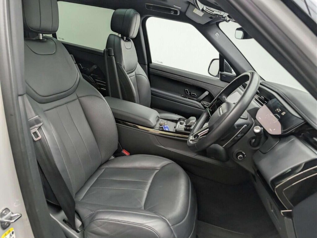Used 2023 23 LAND ROVER RANGE ROVER SPORT 3.0 P440e 38.2kWh Dynamic SE SUV 5dr Petrol Plug-in Hybrid Auto 4WD Euro 6 (s/s) (440 ps) CLICK & COLLECT/HOME DELIVERY