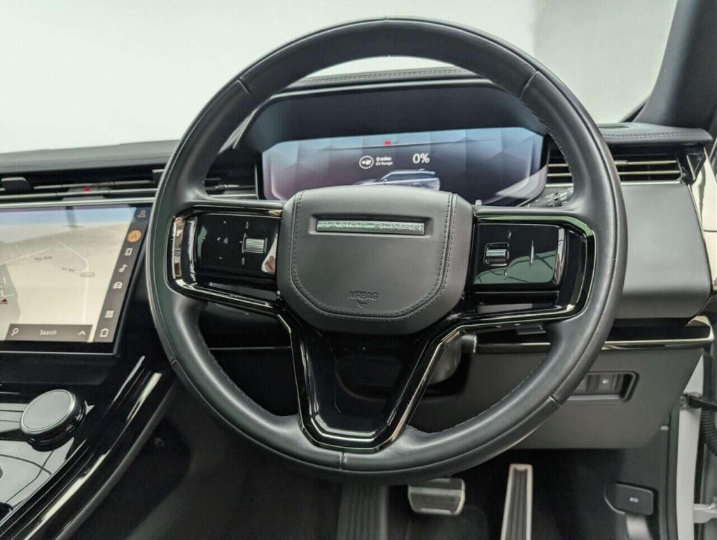 Used 2023 23 LAND ROVER RANGE ROVER SPORT 3.0 P440e 38.2kWh Dynamic SE SUV 5dr Petrol Plug-in Hybrid Auto 4WD Euro 6 (s/s) (440 ps) CLICK & COLLECT/HOME DELIVERY
