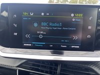 USED 2021 71 PEUGEOT E-2008 50kWh Allure Premium SUV 5dr Electric Auto (136 ps) 2 OWNERS, SAT NAV, PARK CAMERA