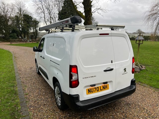 2020 PEUGEOT PARTNER 1.5 BlueHDi 950 Professional Long Panel Van 6dr Diesel Manual LWB Euro 6 (s/s) (100 bhp) - Photo 5