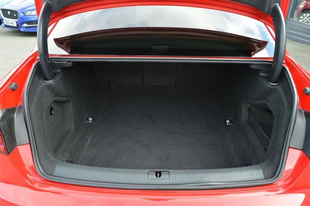 2018 AUDI A4 2.0 TDI 35 Black Edition Saloon 4dr Diesel S Tronic Euro 6 (s/s) (150 ps) - Photo 7