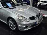USED 2005 55 MERCEDES-BENZ SLK 5.4 SLK55 AMG Convertible 2dr Petrol 7G-Tronic (288 g/km, 360 bhp) 