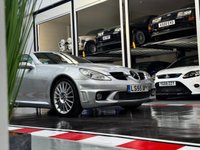 USED 2005 55 MERCEDES-BENZ SLK 5.4 SLK55 AMG Convertible 2dr Petrol 7G-Tronic (288 g/km, 360 bhp) 