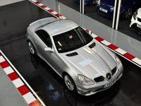 USED 2005 55 MERCEDES-BENZ SLK 5.4 SLK55 AMG Convertible 2dr Petrol 7G-Tronic (288 g/km, 360 bhp) 
