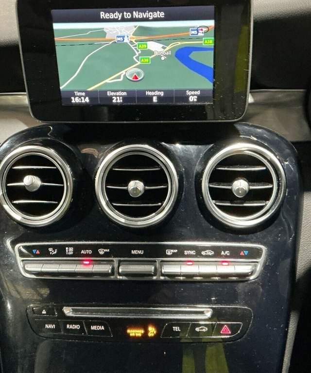 2016 Mercedes-Benz C Class - Photo 4