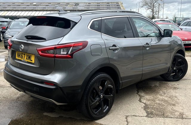 2017 NISSAN QASHQAI 1.5 dCi Tekna+ SUV 5dr Diesel Manual Euro 6 (s/s) (110 ps) - Photo 4