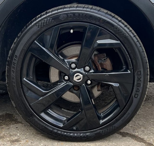 2017 NISSAN QASHQAI 1.5 dCi Tekna+ SUV 5dr Diesel Manual Euro 6 (s/s) (110 ps) - Photo 12