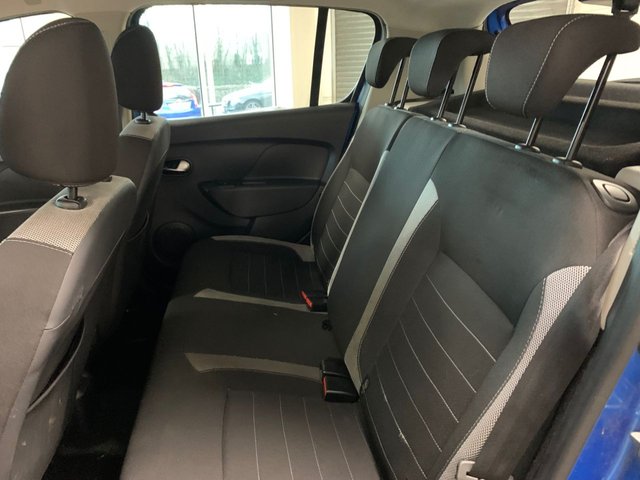 2019 Dacia Sandero Stepway 0.9L Comfort 5dr - Photo 7