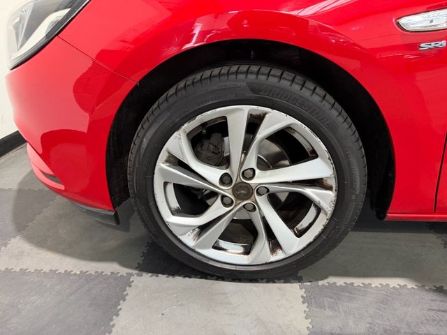 2017 VAUXHALL ASTRA 1.4i Turbo SRi Hatchback 5dr Petrol Manual Euro 6 (150 ps) - Photo 8