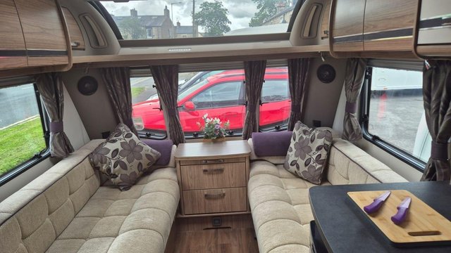 View our COACHMAN VIP 545