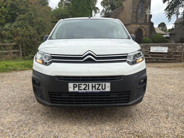 View our CITROEN BERLINGO