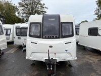 USED 2026 BAILEY PHOENIX + 640 Panther Fixed Island Bed! Motor mover