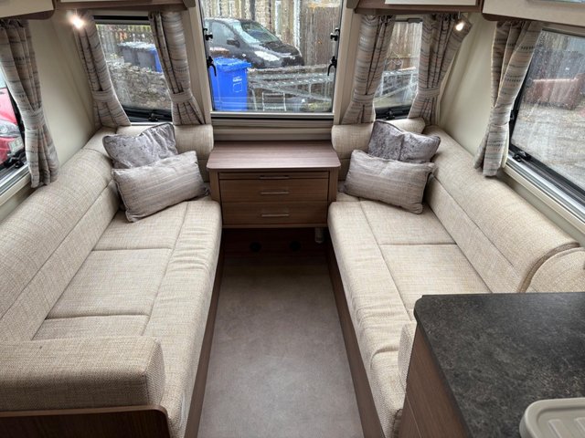 View our BAILEY PHOENIX + 640